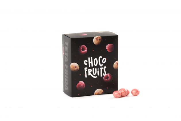 premium Choco fruits whole raspberries in white chocolate with cream