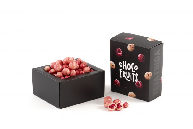 premium Choco fruits whole raspberries in white chocolate with cream