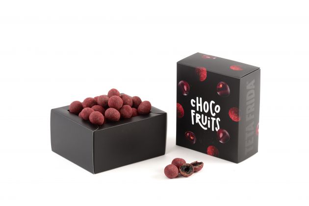 Choco fruits Premium candied cherries in dark chocolate
