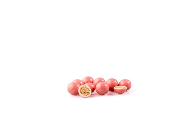 premium Choco fruits Whole strawberries in dark chocolate