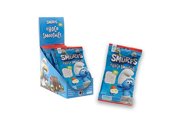 The Smurfs Choco smoothies - Real strawberry & banana in white chocolate