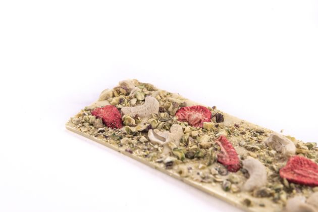 White chocolate with pistachio, cashews and strawberry