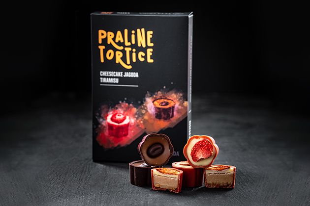 Premium praline Cheesecake Jagoda & Tiramisu