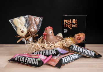 Choose an Easter chocolate pack to your liking